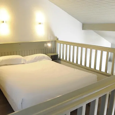 & Gochoki Otel Bidart